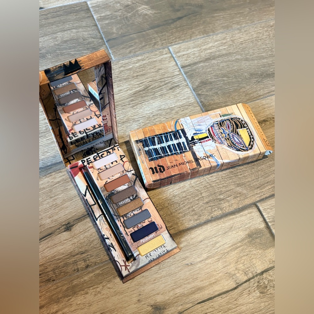 NEW Urban decay Basquiat Eyeshadow Palette - Picture 2 of 6